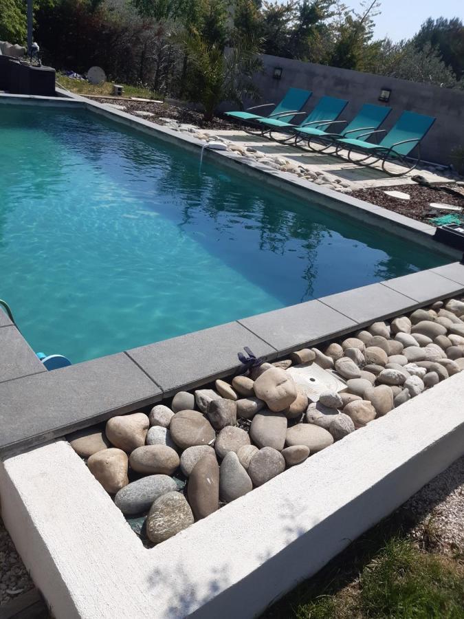 Villa Le Luberon Merindol Bagian luar foto