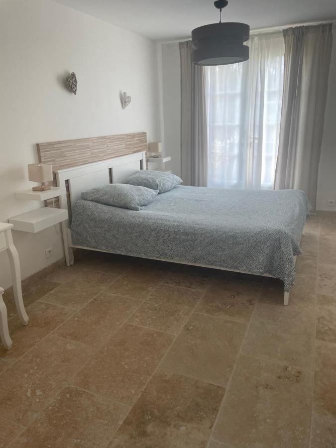 Villa Le Luberon Merindol Bagian luar foto